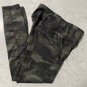 Athleta size XS 25” tight